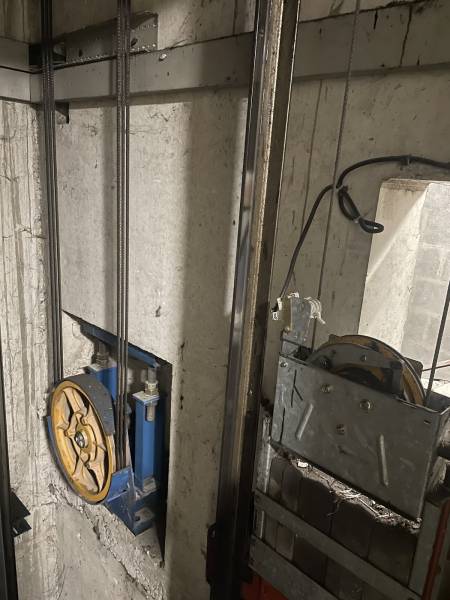 Diagnostic Amiante avant travaux d'un ascenseur. Secteur LE HAVRE - ROUEN - DIEPPE - EVREUX - CAEN - BARENTIN